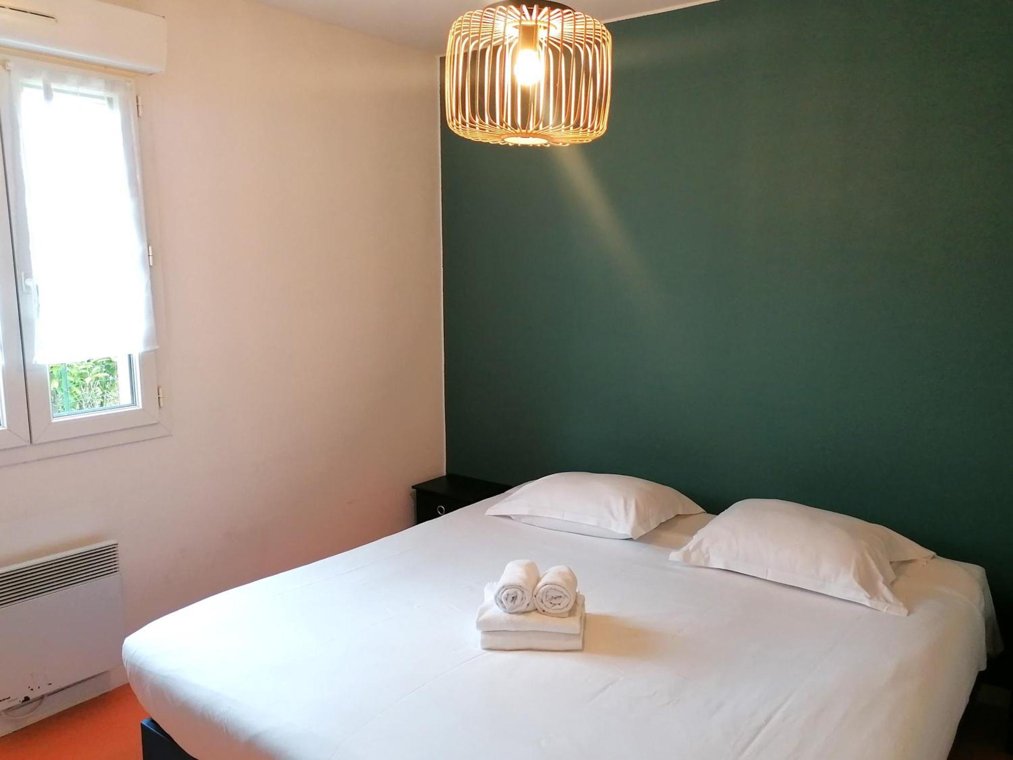 Hotel Platanes - Kb Hotel Group Etauliers المظهر الخارجي الصورة