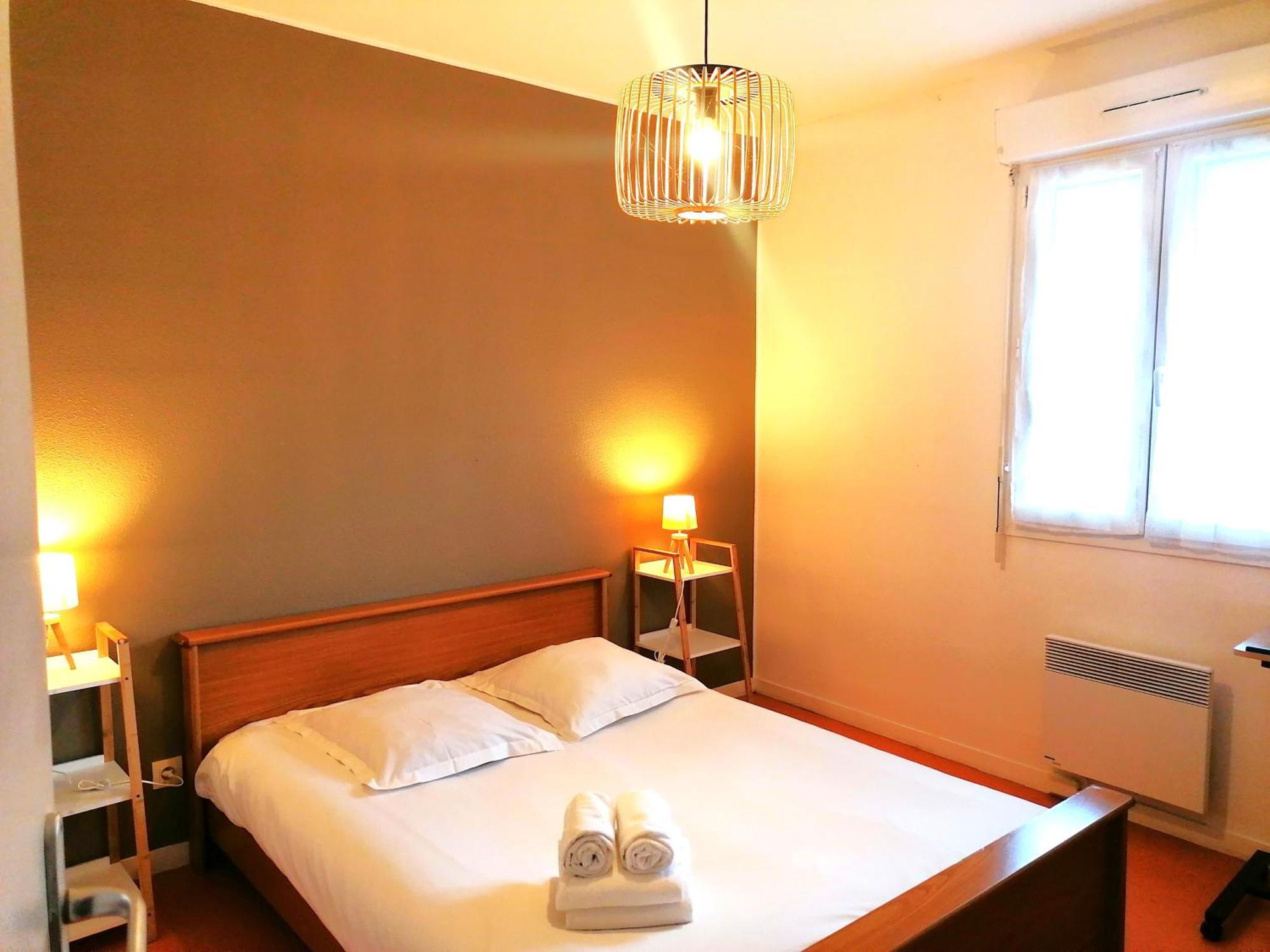 Hotel Platanes - Kb Hotel Group Etauliers المظهر الخارجي الصورة
