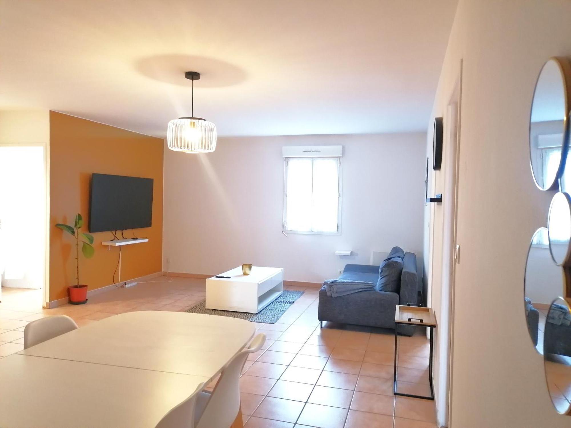 Hotel Platanes - Kb Hotel Group Etauliers المظهر الخارجي الصورة